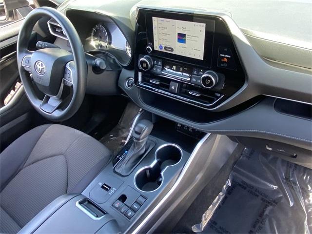 used 2023 Toyota Highlander car, priced at $30,545