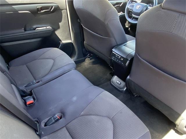 used 2023 Toyota Highlander car, priced at $30,545