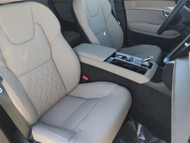 new 2025 Volvo XC90 Plug-In Hybrid car, priced at $78,805