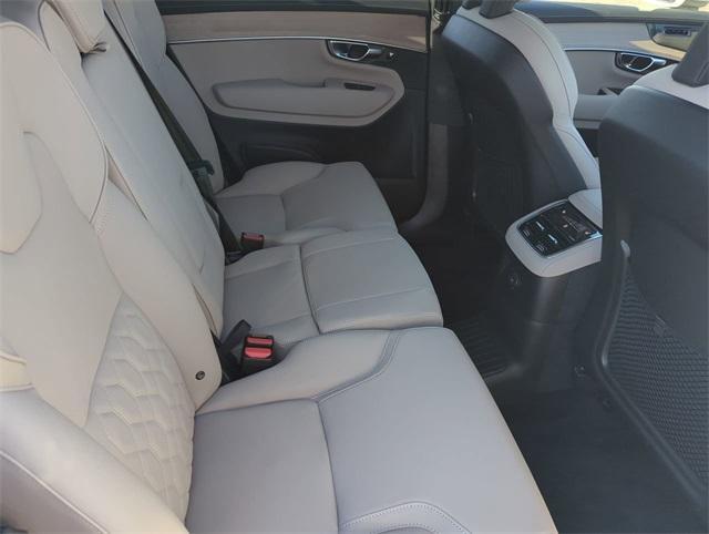 new 2025 Volvo XC90 Plug-In Hybrid car, priced at $78,805