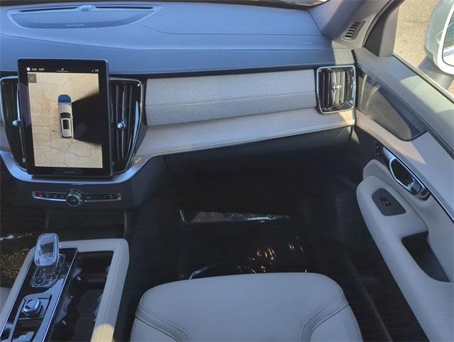 new 2025 Volvo XC90 Plug-In Hybrid car, priced at $78,805