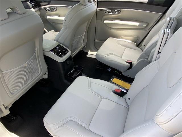 new 2025 Volvo XC90 Plug-In Hybrid car, priced at $85,045