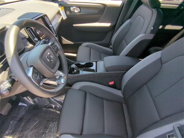 new 2025 Volvo EX40 car, priced at $57,990