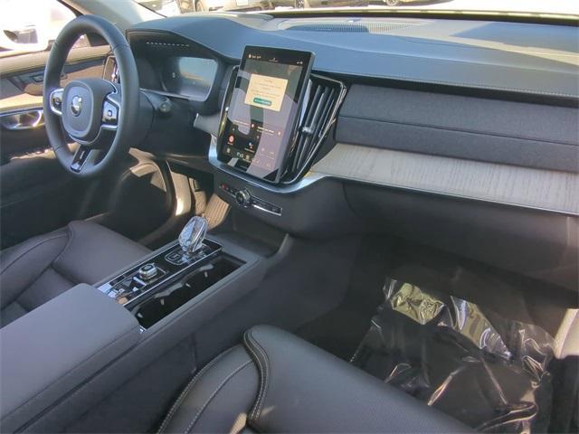 new 2025 Volvo XC90 Plug-In Hybrid car, priced at $82,405