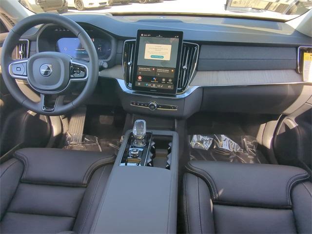 new 2025 Volvo XC90 Plug-In Hybrid car, priced at $82,405