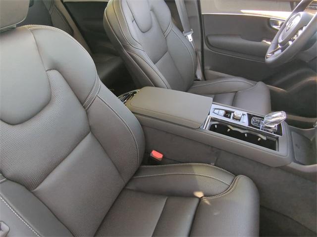 new 2025 Volvo XC90 Plug-In Hybrid car, priced at $82,405