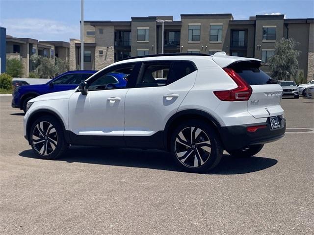 new 2025 Volvo XC40 car, priced at $50,825