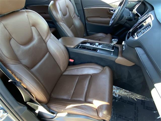 used 2022 Volvo XC90 car, priced at $38,999