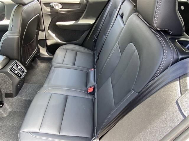 new 2025 Volvo XC40 car, priced at $46,035