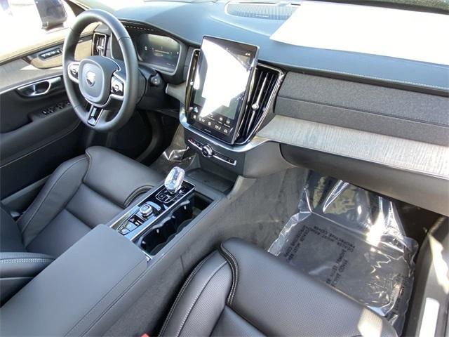 new 2025 Volvo XC90 car, priced at $73,145