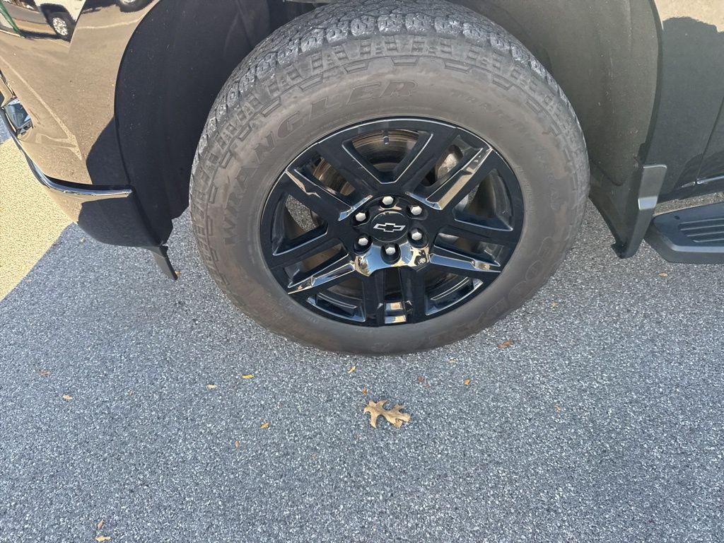 used 2024 Chevrolet Silverado 1500 car, priced at $44,995