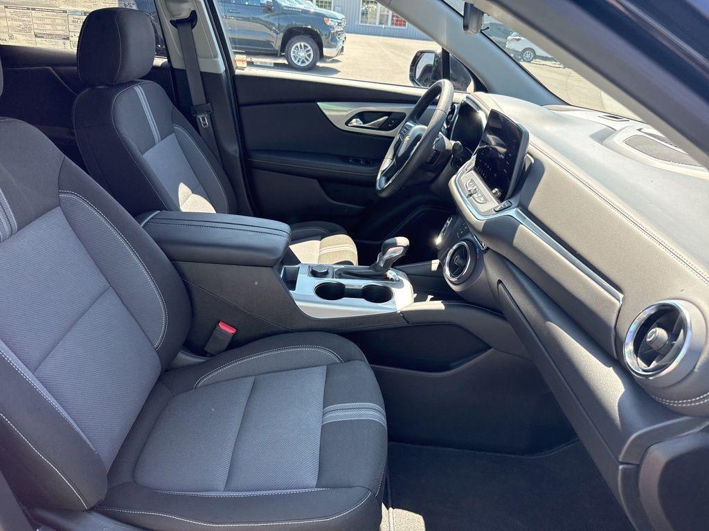 used 2025 Chevrolet Blazer car, priced at $40,250