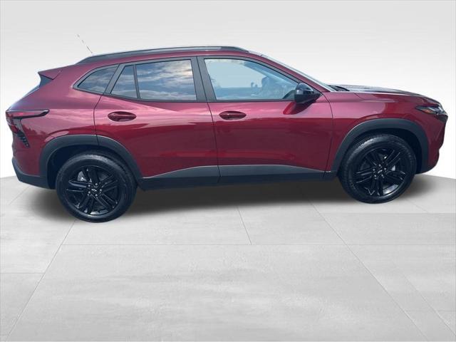 used 2024 Chevrolet Trax car, priced at $23,906