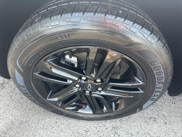 used 2024 Chevrolet Trax car, priced at $23,906