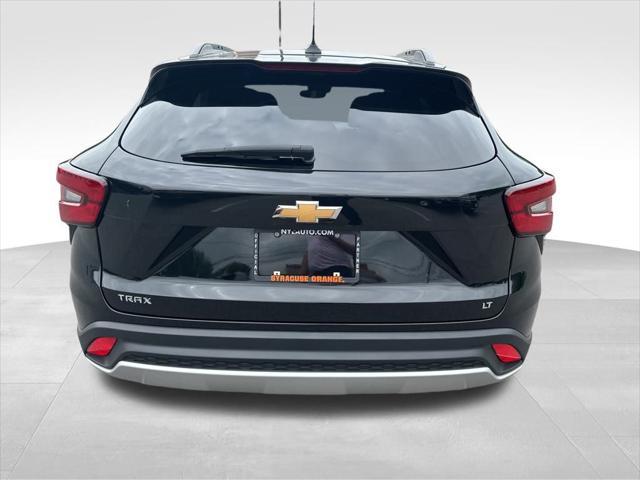 used 2024 Chevrolet Trax car, priced at $22,298