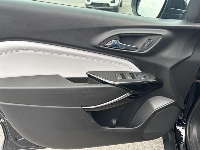 used 2024 Chevrolet Trax car, priced at $22,298