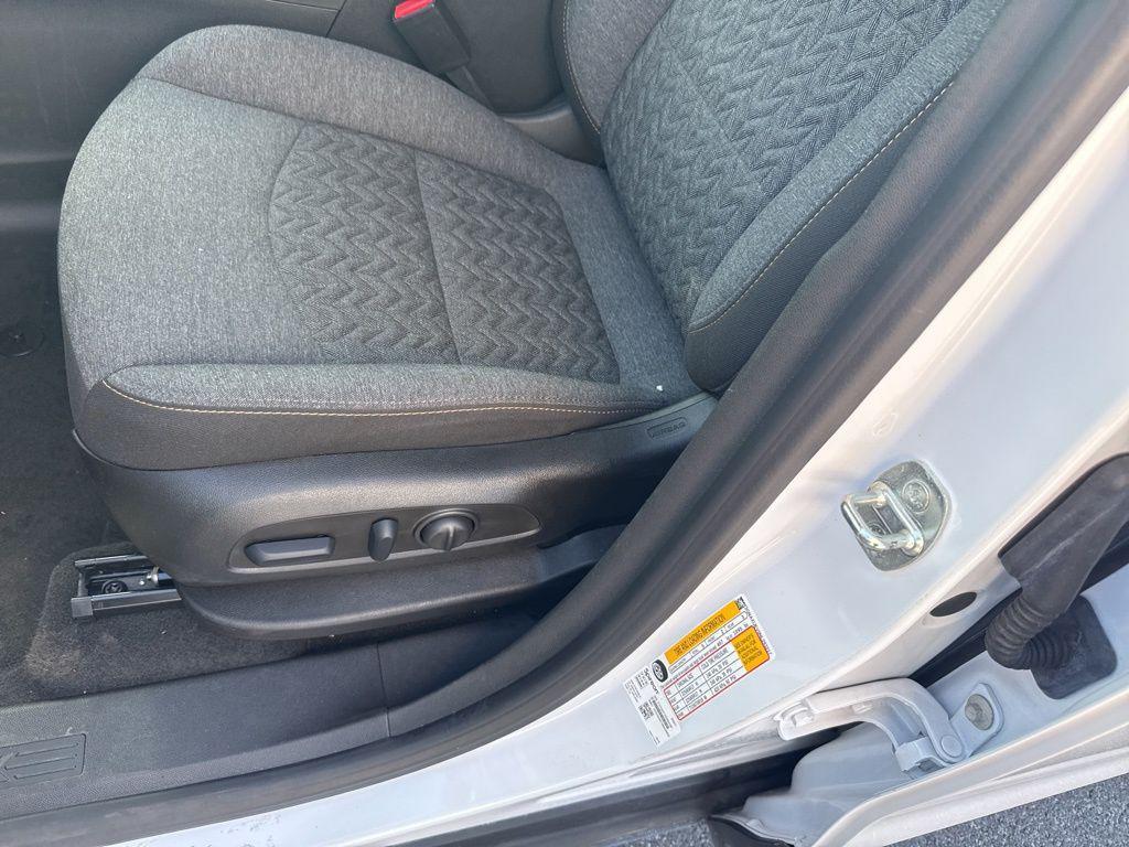 used 2022 Chevrolet Equinox car, priced at $25,412