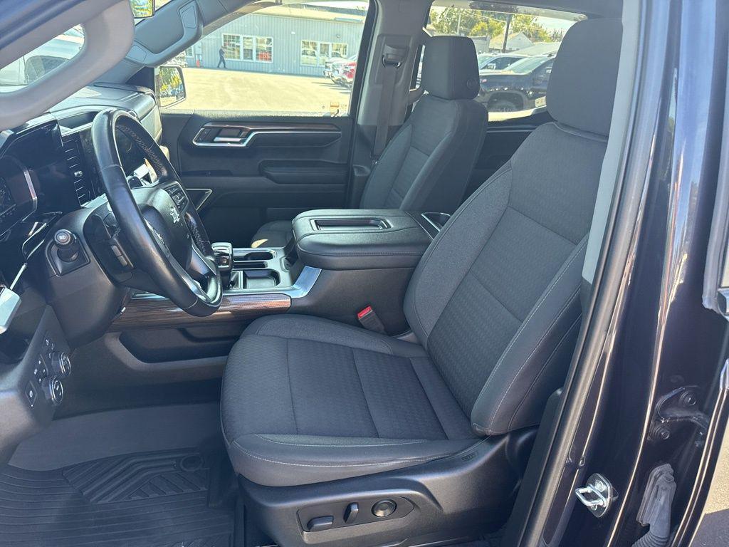 used 2022 Chevrolet Silverado 1500 car, priced at $46,667