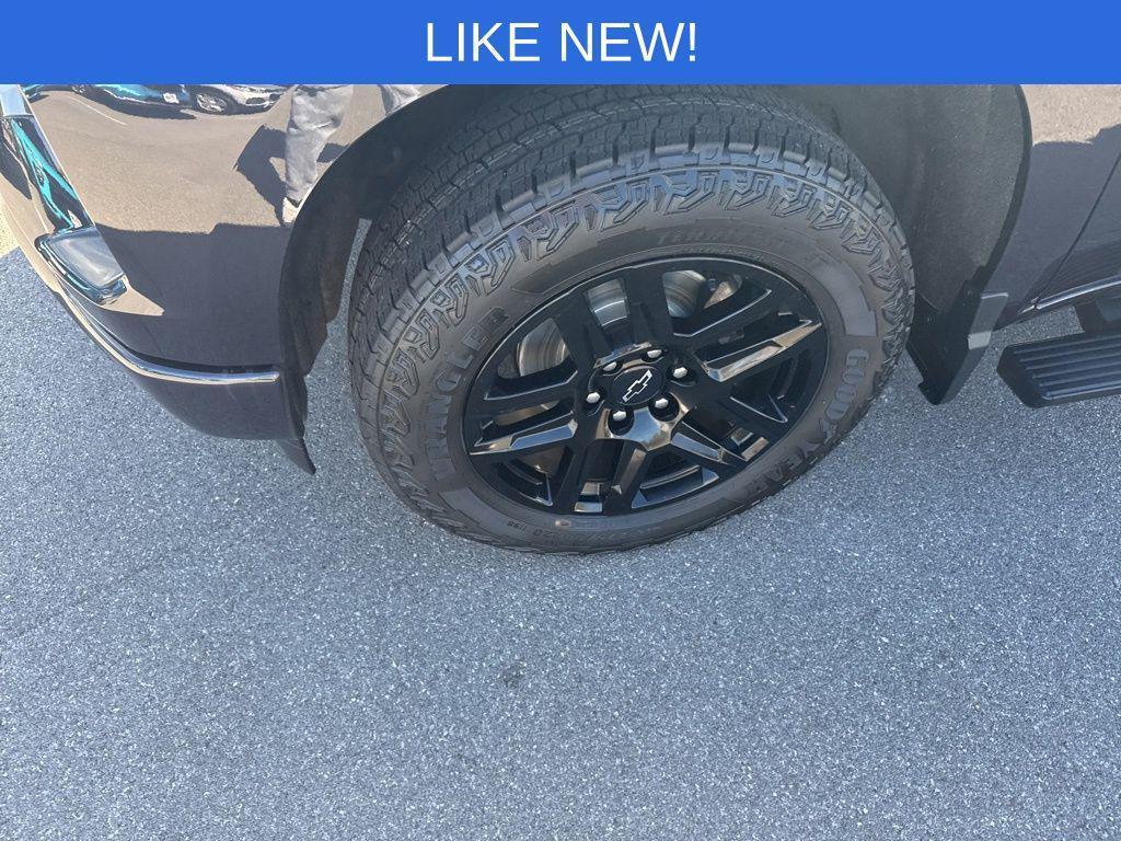 used 2022 Chevrolet Silverado 1500 car, priced at $43,995