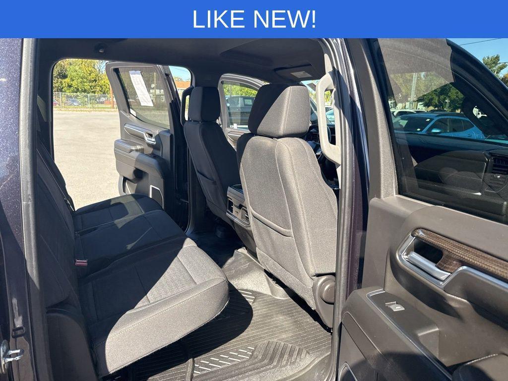 used 2022 Chevrolet Silverado 1500 car, priced at $43,995