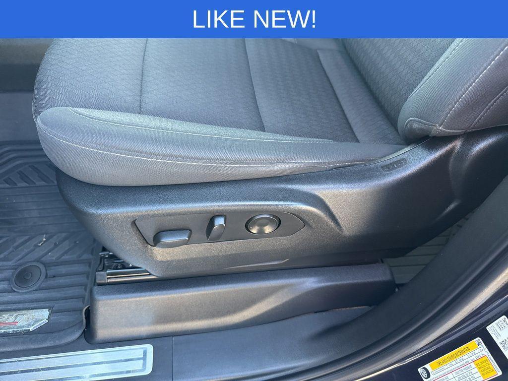 used 2022 Chevrolet Silverado 1500 car, priced at $43,995