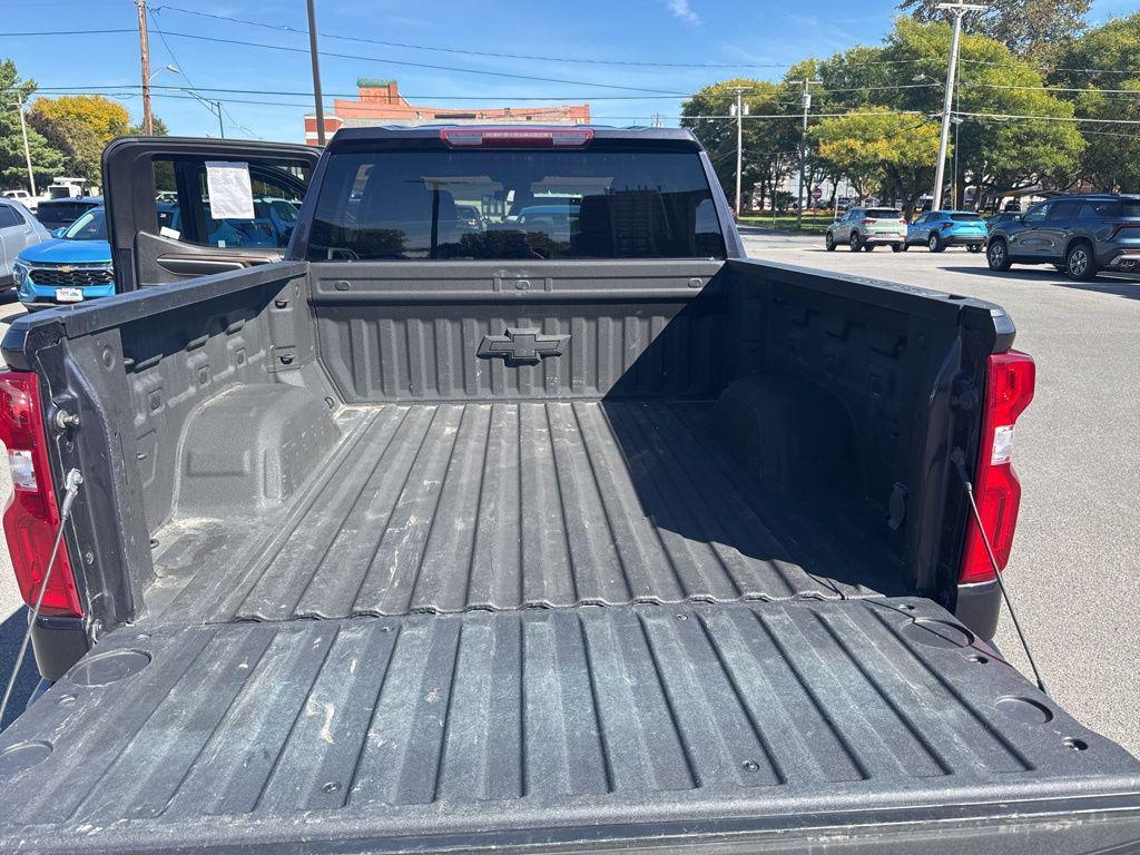 used 2022 Chevrolet Silverado 1500 car, priced at $46,667