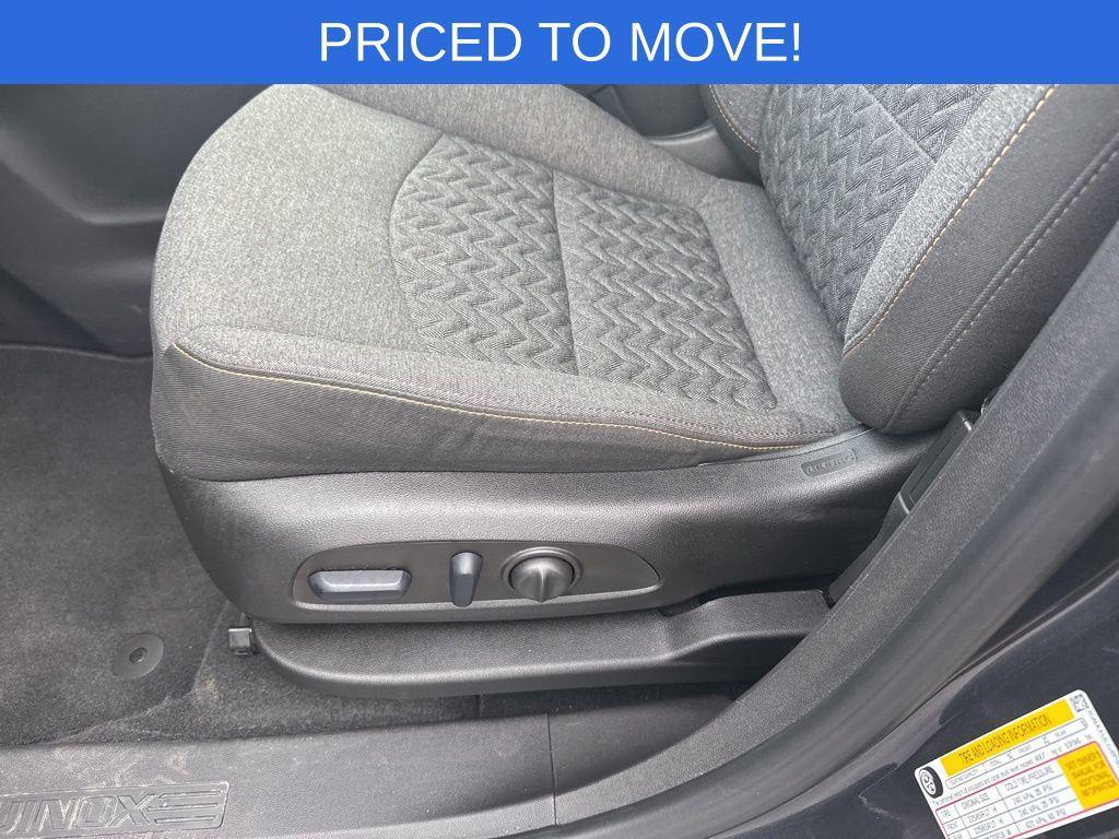 used 2023 Chevrolet Equinox car, priced at $21,995