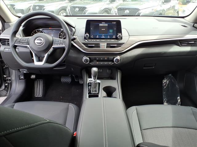 new 2025 Nissan Altima car, priced at $27,964