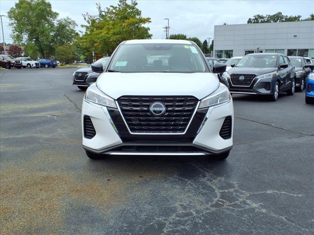 new 2025 Nissan Kicks car, priced at $23,179