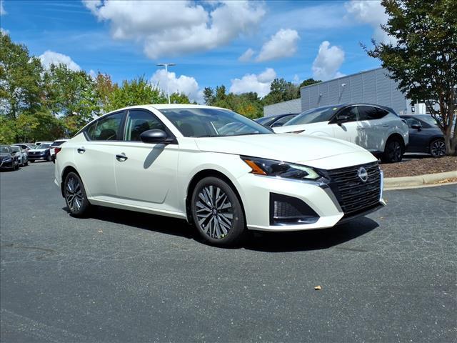 new 2025 Nissan Altima car, priced at $28,370