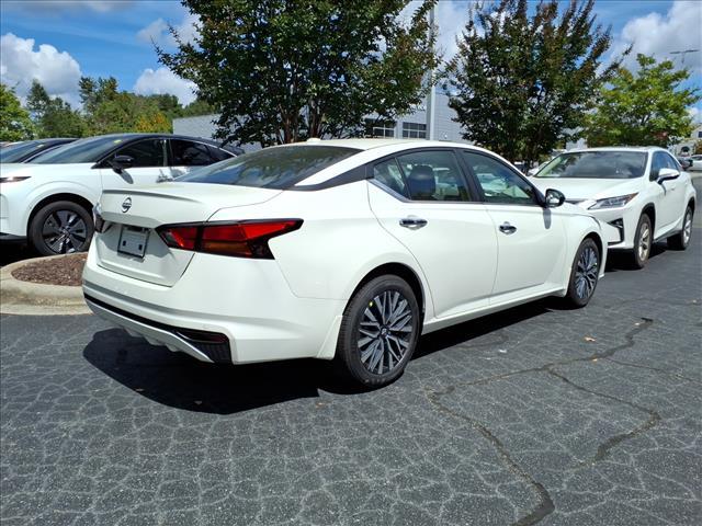 new 2025 Nissan Altima car, priced at $28,370