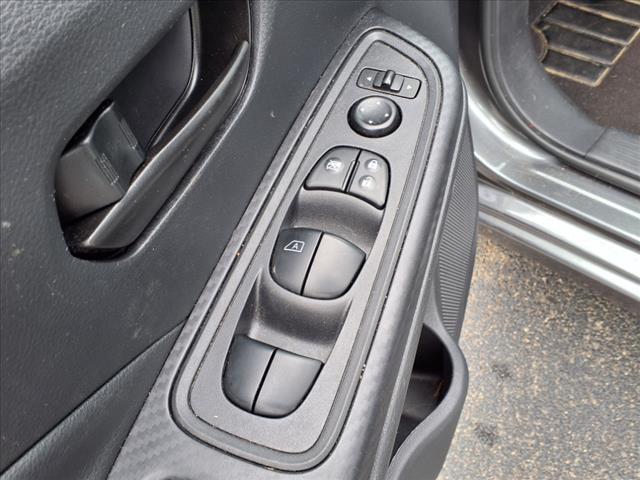 used 2021 Nissan Versa car