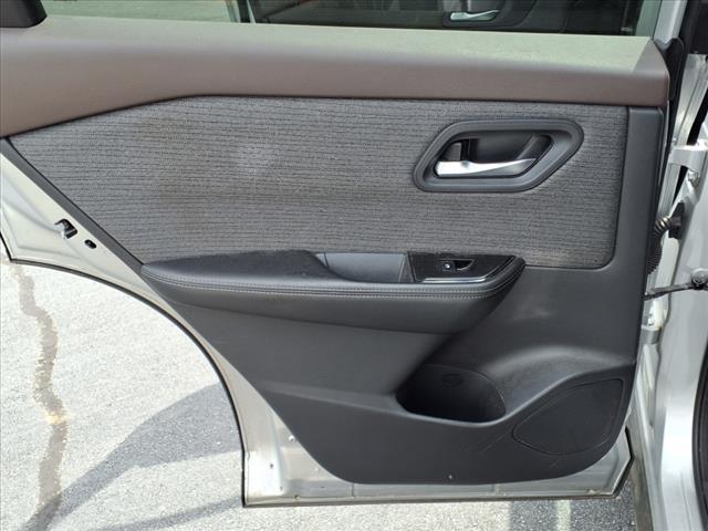 used 2021 Nissan Rogue car, priced at $19,416
