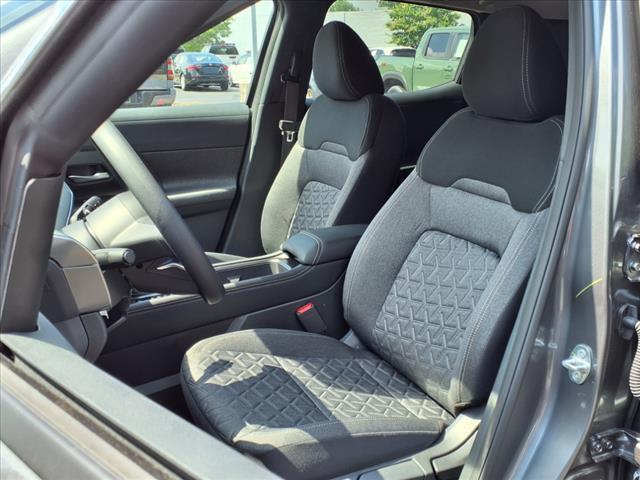 new 2025 Nissan Kicks car, priced at $26,717