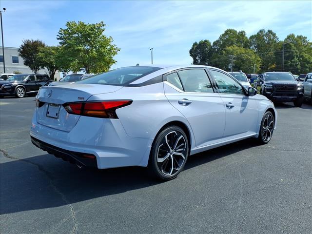 new 2025 Nissan Altima car, priced at $29,895