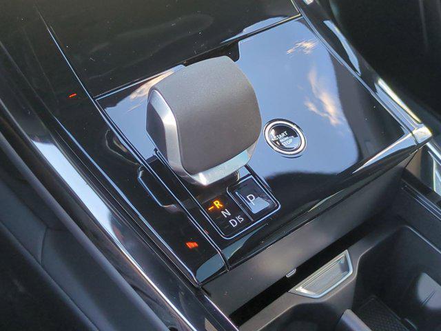 new 2025 Land Rover Range Rover Sport car, priced at $91,930