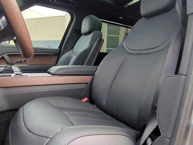 new 2025 Land Rover Range Rover car, priced at $121,425