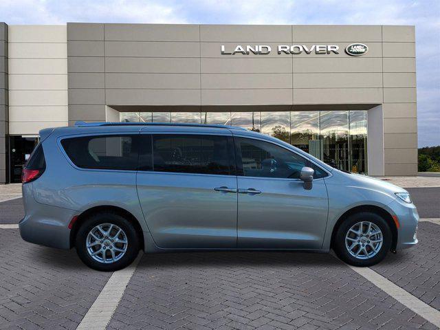 used 2021 Chrysler Pacifica car, priced at $20,851