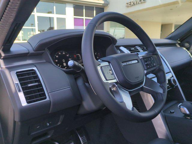 new 2025 Land Rover Discovery car, priced at $86,078