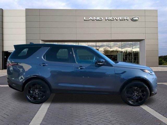 new 2025 Land Rover Discovery car, priced at $73,768