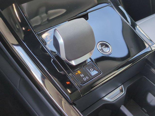 new 2025 Land Rover Range Rover Sport car, priced at $102,090
