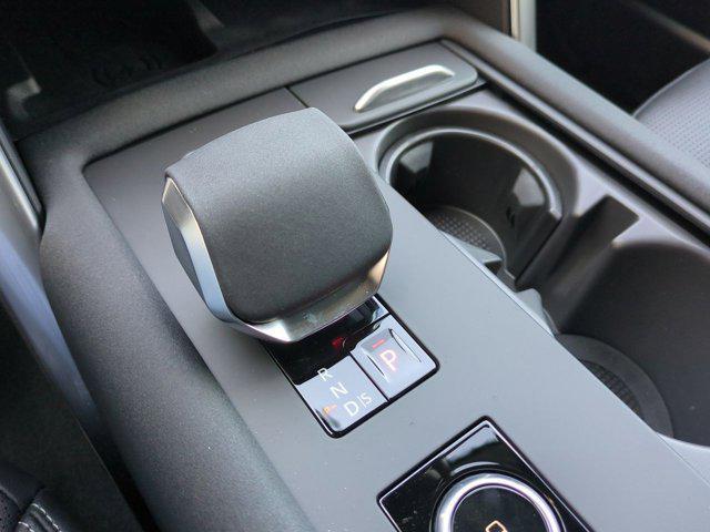 new 2025 Land Rover Discovery car, priced at $73,478