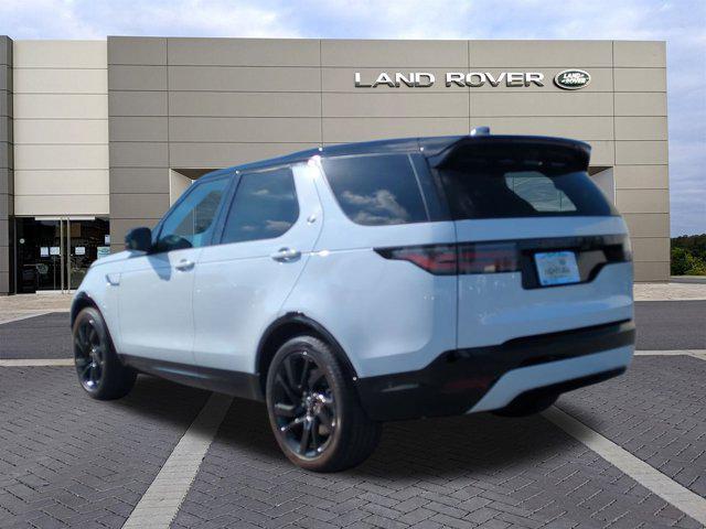 new 2025 Land Rover Discovery car, priced at $73,478