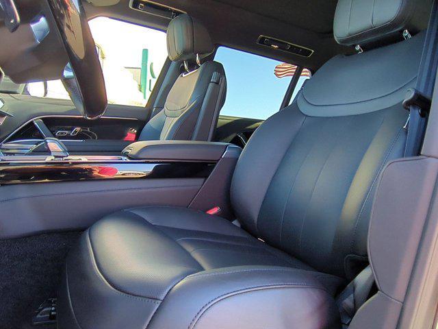 new 2025 Land Rover Range Rover car