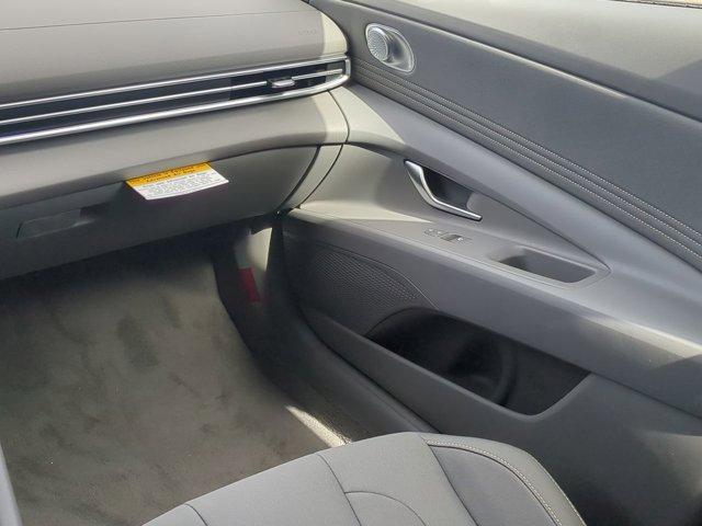new 2025 Hyundai Elantra car, priced at $27,475