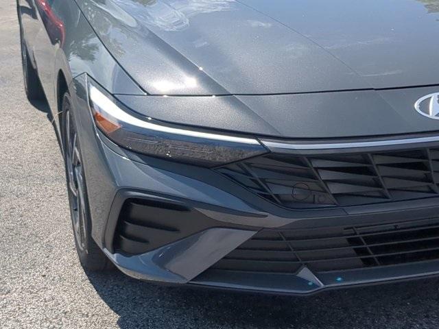 new 2025 Hyundai Elantra car, priced at $25,065