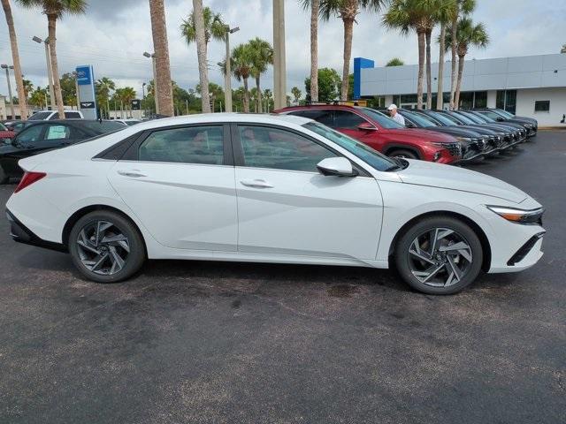 new 2025 Hyundai Elantra car, priced at $28,700