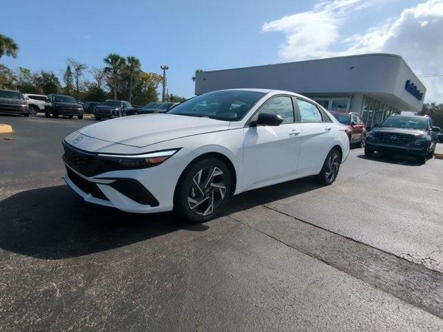 new 2025 Hyundai Elantra car, priced at $25,175