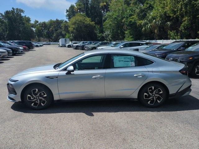 new 2024 Hyundai Sonata car, priced at $29,205