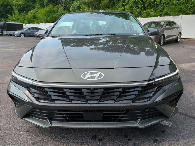 new 2025 Hyundai Elantra car, priced at $27,970